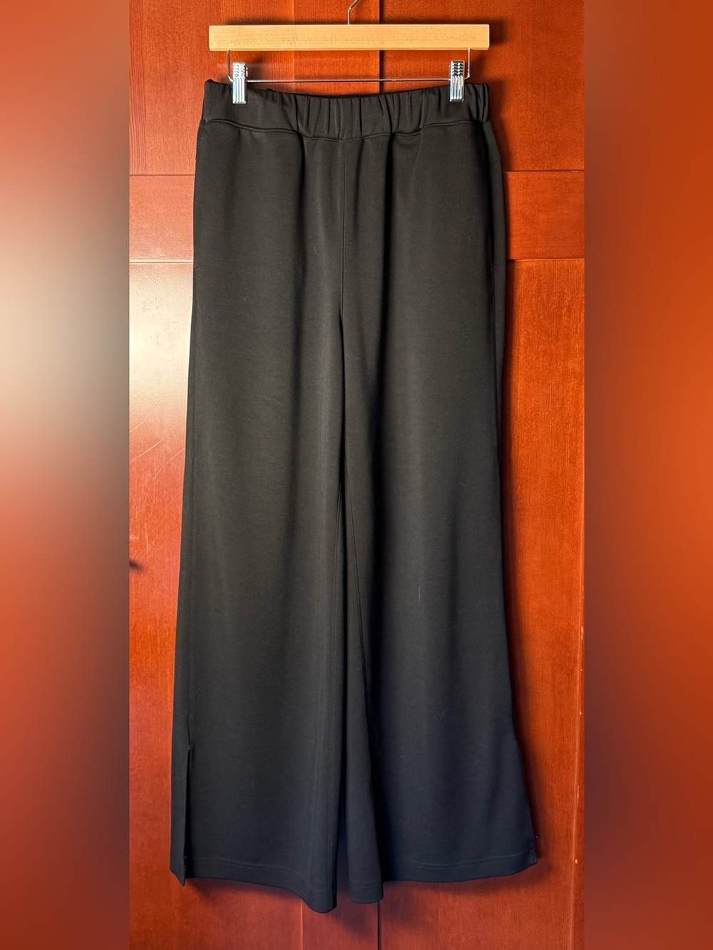 Dip Activewear Black Wide Leg Yoga Pants Side Slit Size Medium